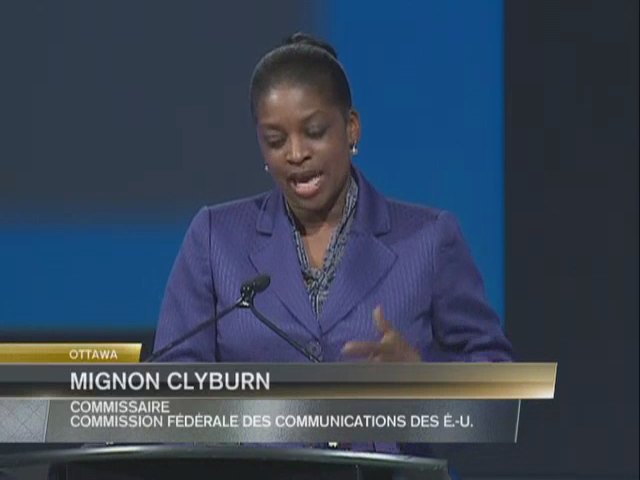 Podium : Mignon Clyburn