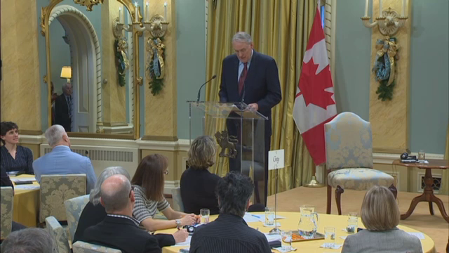 Headline Politics : Ken Dryden at Conference on Concussions in Sport