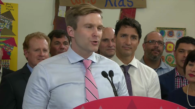 Headline Politics : News Conference – Justin Trudeau and Brian Gallant in Moncton, N.B.