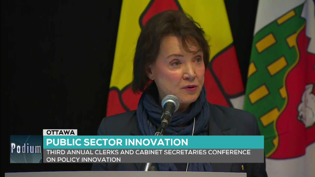 Podium : Diane Francis Discusses Exponential Thinking