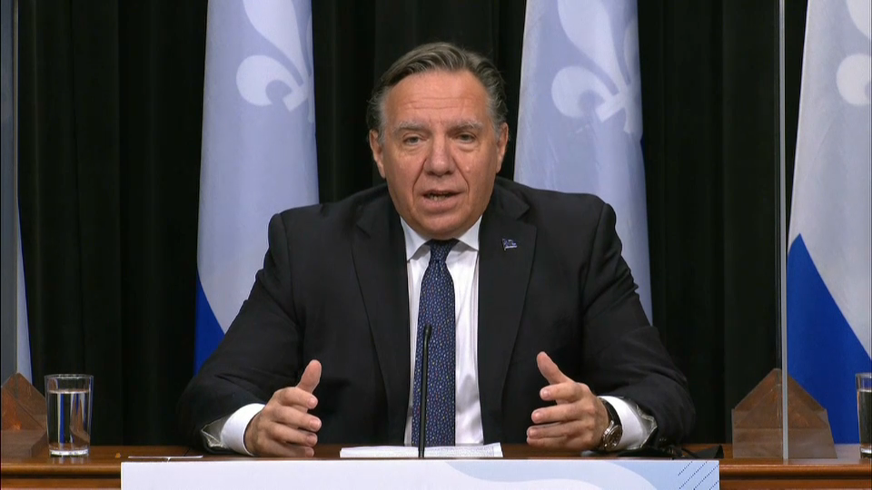 COVID-19 : La réponse du Canada : COVID-19 au QC : Le PM Legault demande une réduction des contacts sociaux