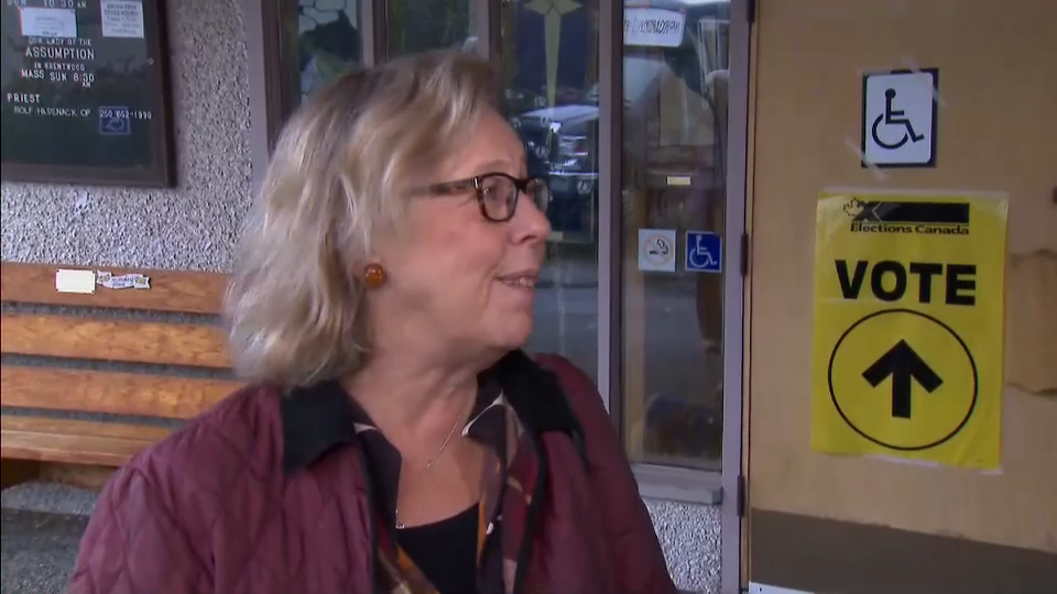 Vote 2019 Special : Elizabeth May Speaks with Reporters After Voting
