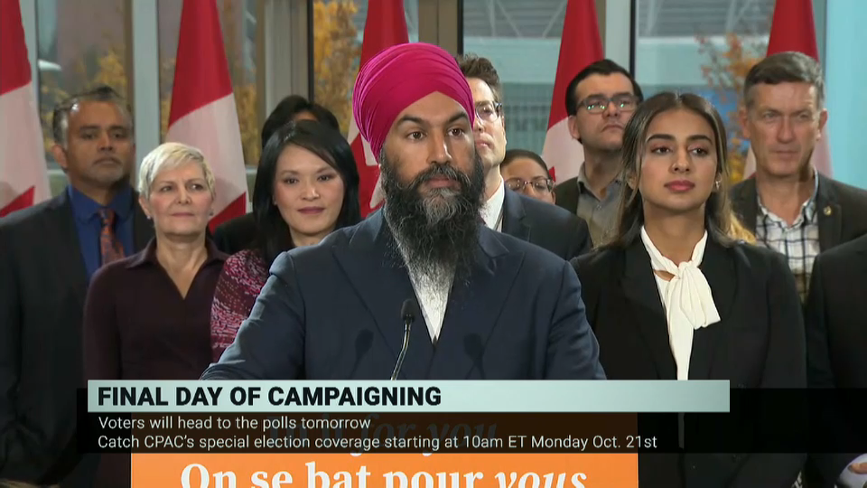 Jagmeet Singh Speaks with Reporters in Vancouver on Eve of the Election | Leaders