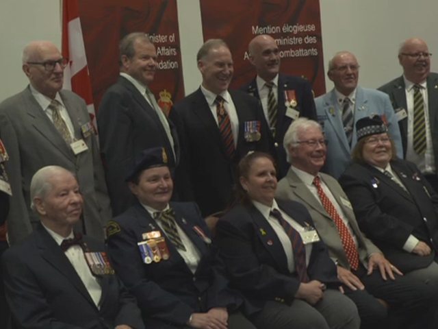 On the Bright Side : Mention élogieuse du ministre des Anciens Combattants