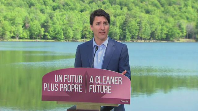 Headline Politics : PM Trudeau: Canada Will Ban Harmful Single-Use Plastics