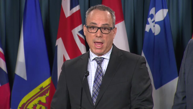 À la une : Réserve de groupes de santé sur le projet de loi des cigarettes électroniques