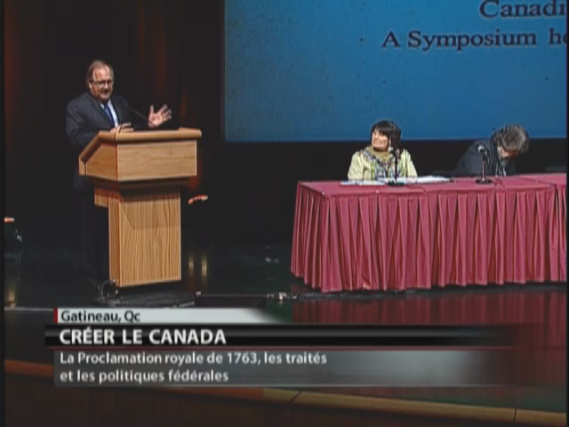 Podium : Bernard Valcourt