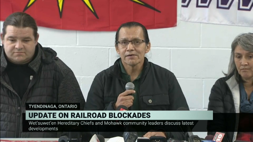 Headline Politics : Wet’suwet’en Hereditary Chiefs Speak After Tyendinaga Meeting
