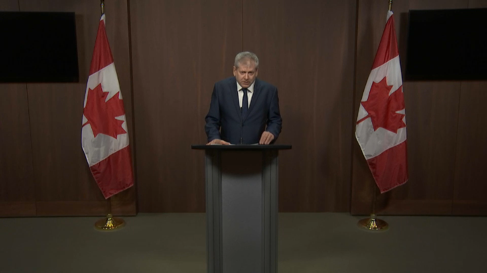Headline Politics : NDP MP Charlie Angus on RCMP's Use of Facial Recognition Technology