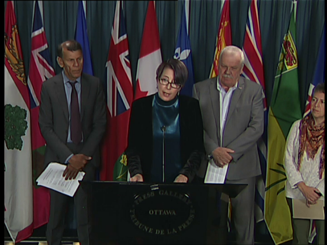 Headline Politics : Unions React to Federal Pay-Equity Legislation