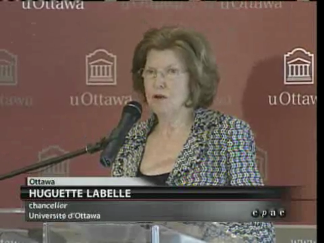 Podium : Mary Robinson