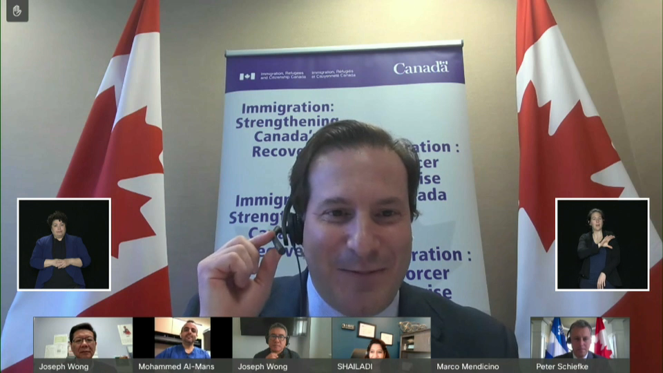 Headline Politics : Ottawa Announces Plan to Grant Permanent Status to Essential Workers