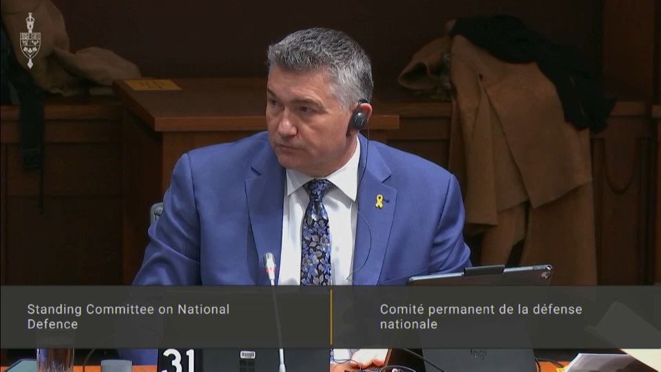 In Committee from the House of Commons : Lt. Cmdr. Raymond Trotter Appears Before Defence Committee