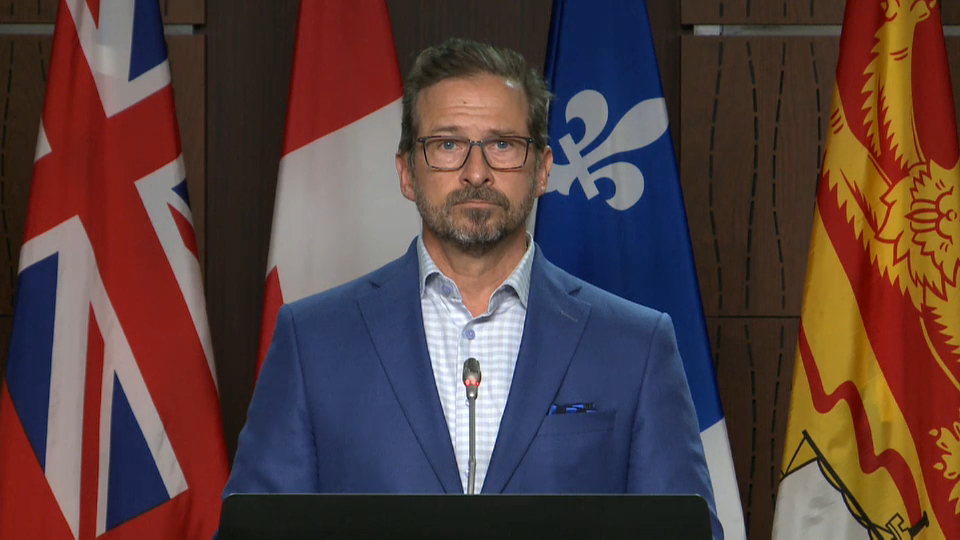 Headline Politics : Bloc Québécois Leader on Broadcasting Act Modernization Bill