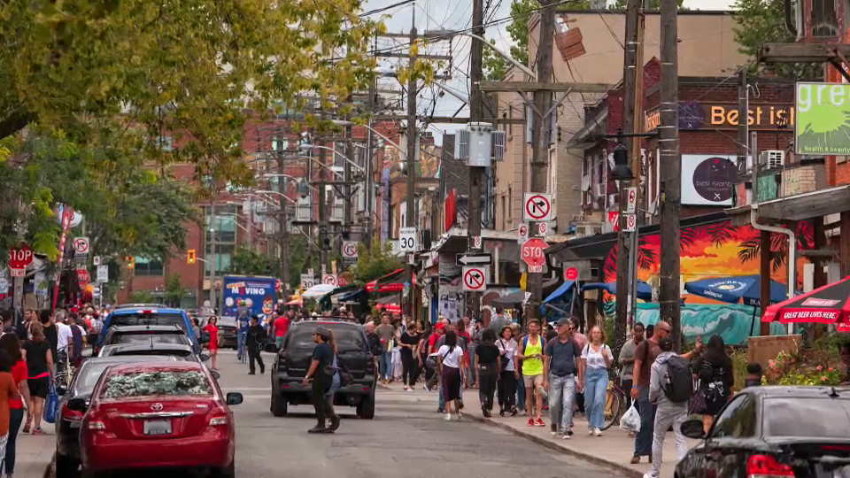 CPAC Documentaries : Seeing Canada: Kensington Market and the Culinary Scene in Toronto