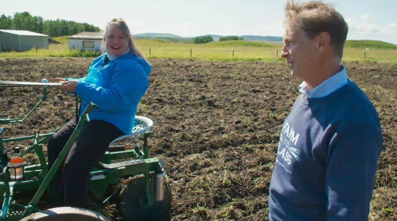 Documentaires CPAC : «  Seeing Canada » : Gin aux algues, ragoût métis et whisky