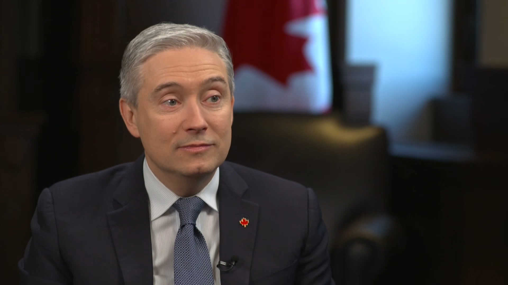 Conversations with Esther Bégin : François-Philippe Champagne