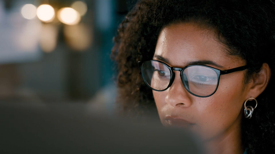 Disinformation and Democracy : What is Elections Canada doing to counter disinformation?