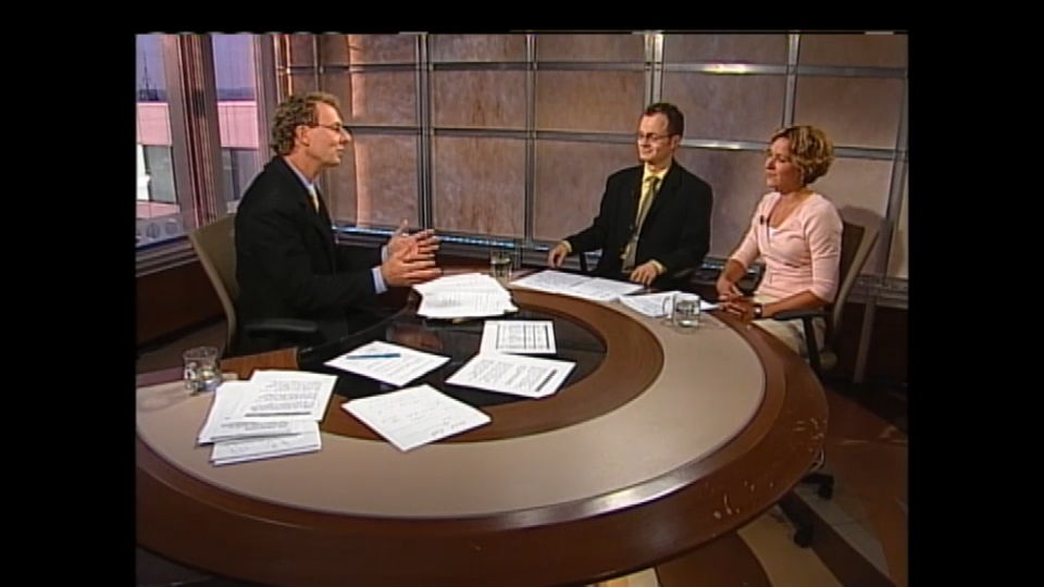 Revue Politique : June 7, 2004