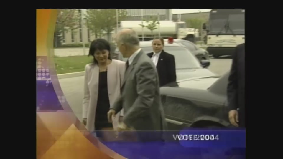 PrimeTime Politics : 26 mai 2004