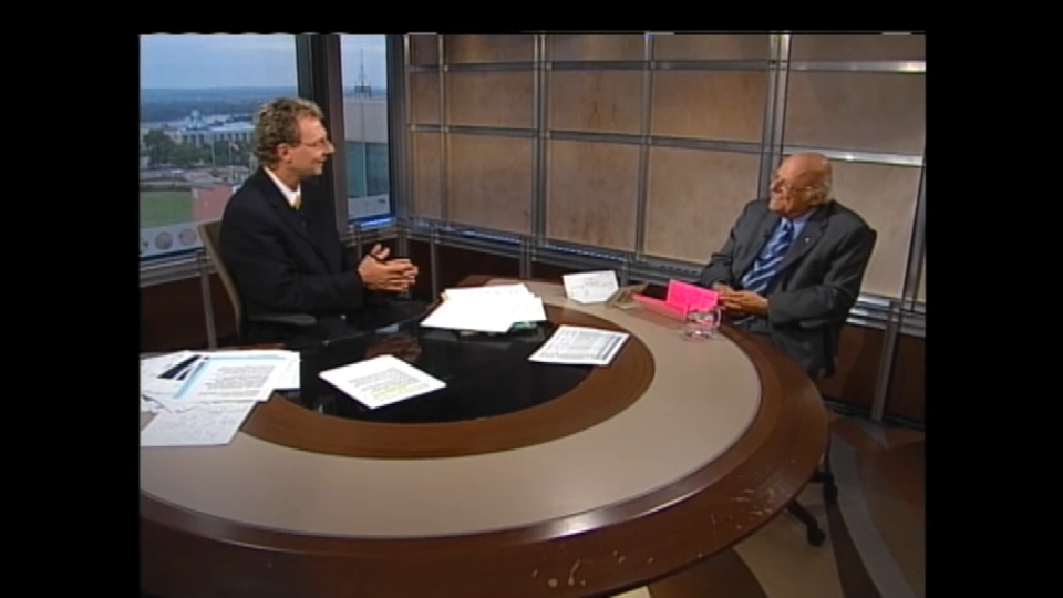 Revue Politique : June 18, 2004