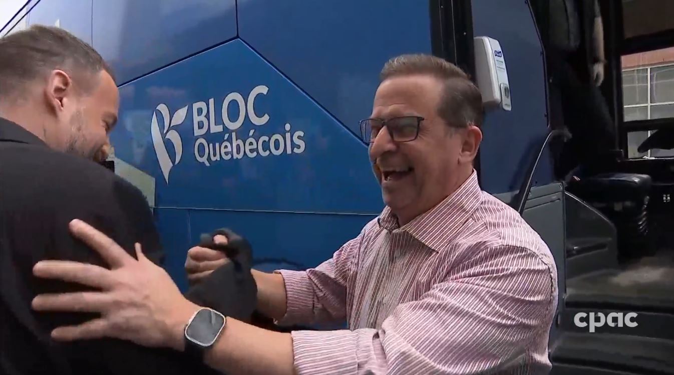 Leaders' Tour : Yves-François Blanchet Meets Supporters in Saint-Hyacinthe – April 27, 2025