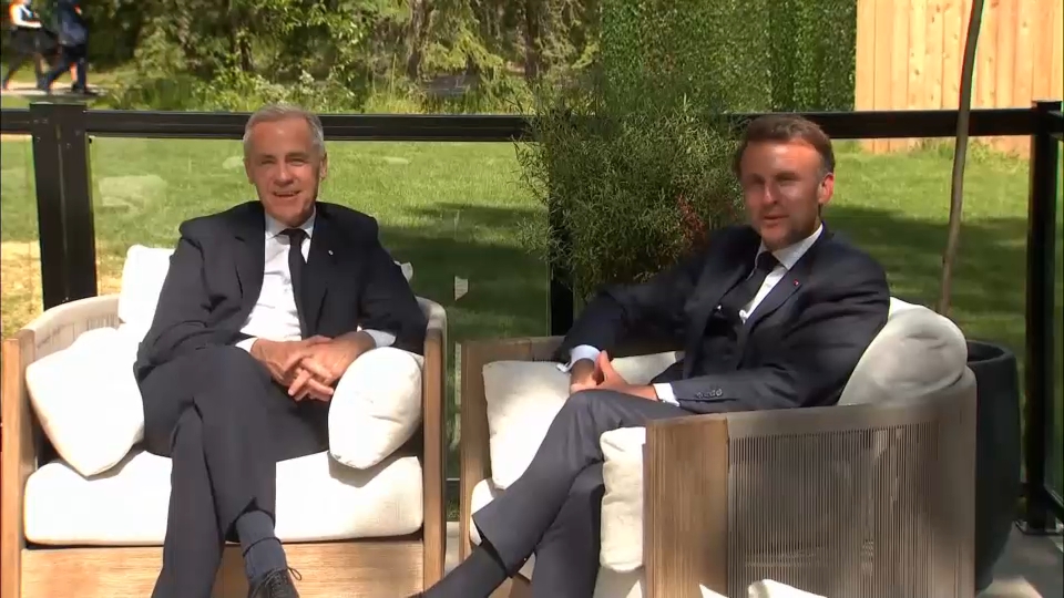 Headline Politics : 2025 G7 Leaders’ Summit – PM Carney Meets with French President Emmanuel Macron