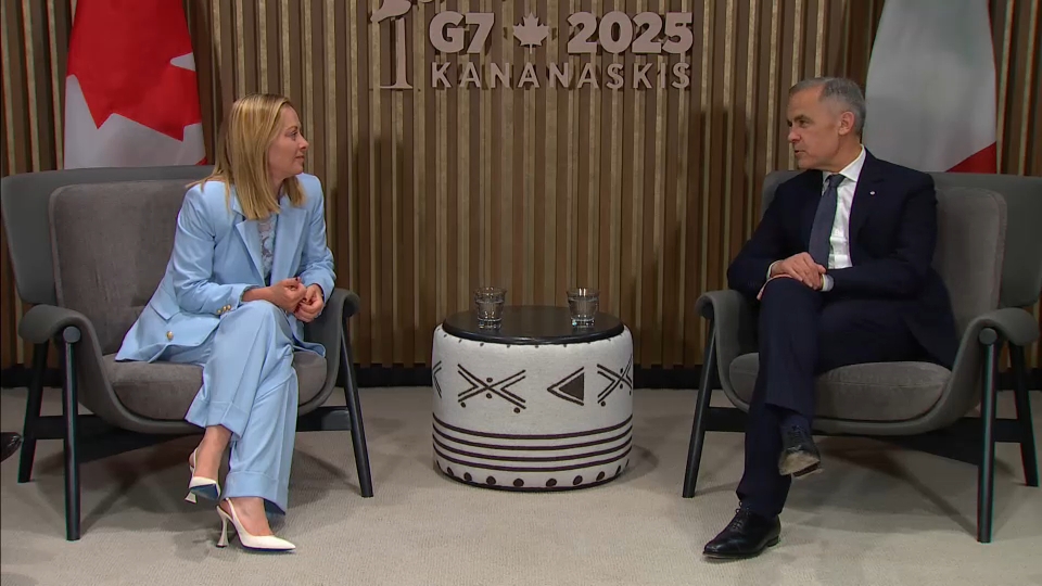 Headline Politics : 2025 G7 Leaders’ Summit – PM Carney Meets with Italian PM Giorgia Meloni