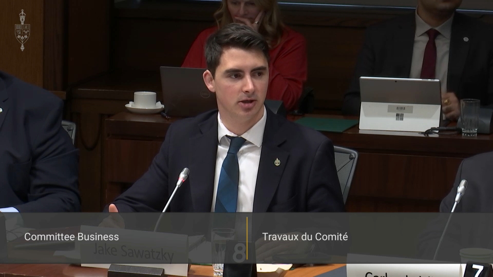 Les comités de la chambre des communes : Finances – 8 décembre 2025