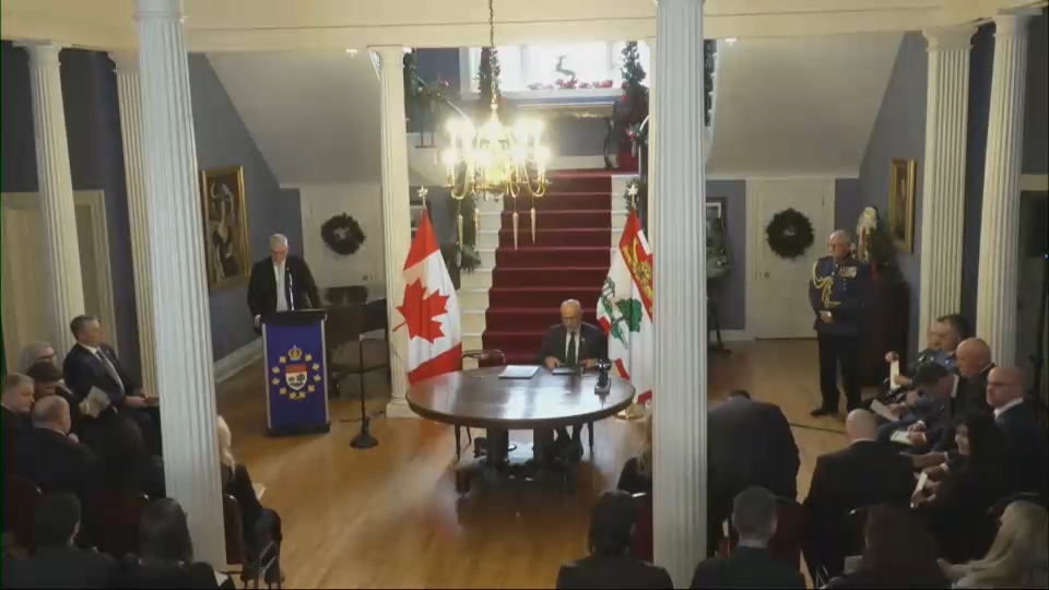 Headline Politics : Bloyce Thompson Sworn in as P.E.I Premier
