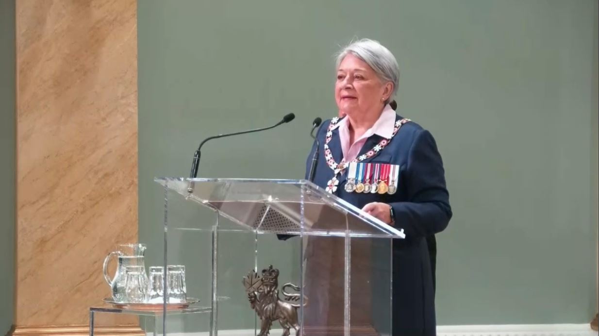 Public Record : GG Mary Simon Presents Canadian Honours