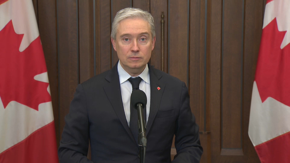 Points de presse : Champagne commente la réunion des ministres des Finances du G7