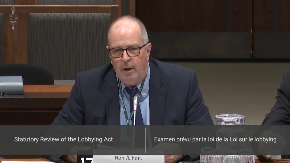 Les comités de la chambre des communes : Accès à l'info., protection des renseignements personnels & éthique