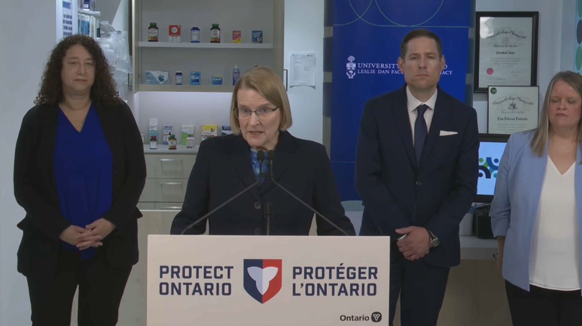 À la une : Ministre de la Santé de l'Ont. : élargiss. du champ d’activité des pharmaciens