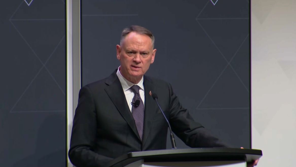 Headline Politics : Defence Minister McGuinty Addresses CIBC Defence and Resiliency Summit