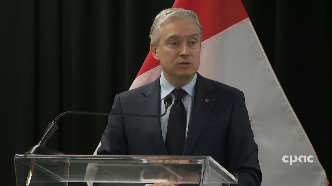 Headline Politics : Minister Champagne and German Vice-Chancellor Hold News Conference – May 8, 2026