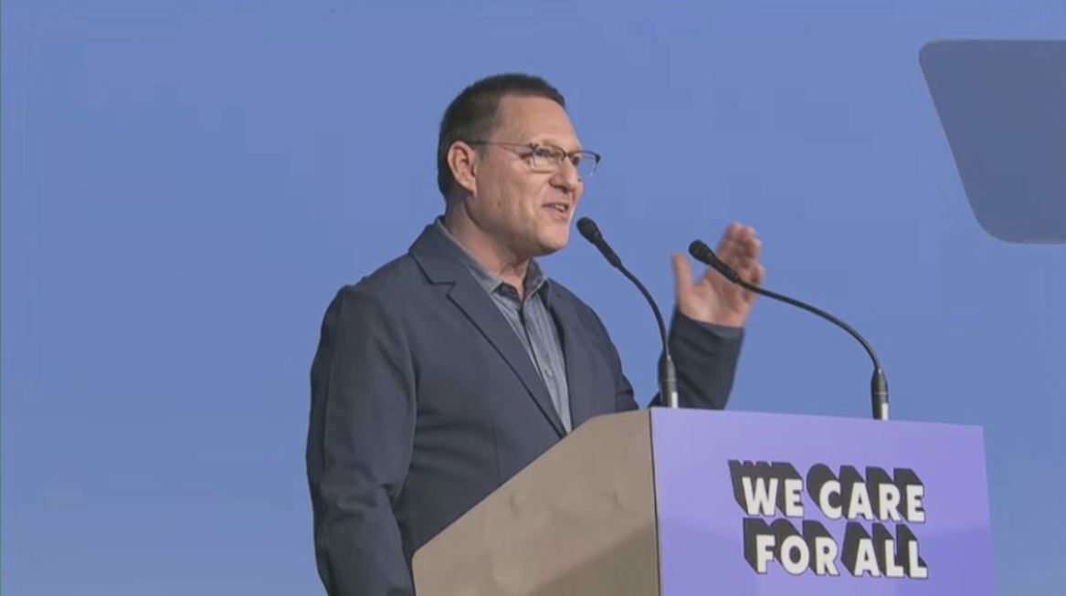 Headline Politics : NDP Leader Avi Lewis Addresses Canadian Labour Congress – May 13, 2026