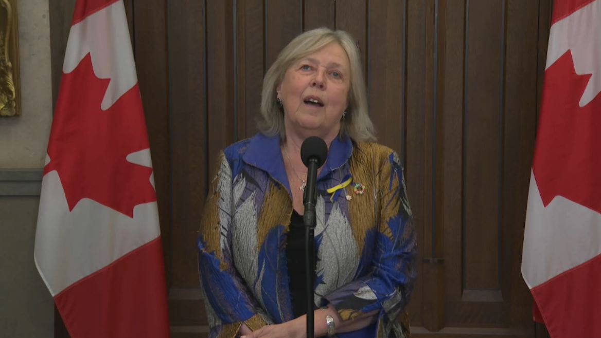 À la une : La chef du Parti vert Elizabeth May s’adresse aux journalistes – 3 juin 2026