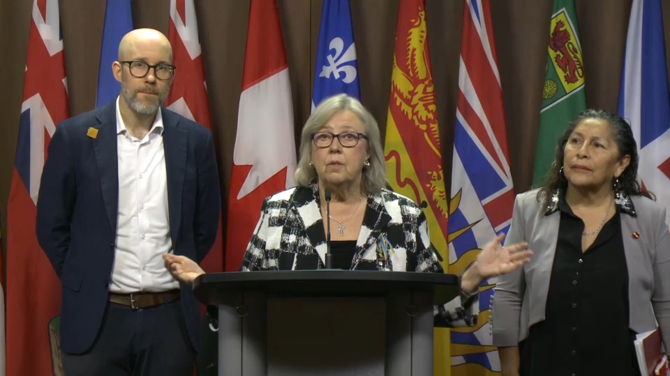 Headline Politics : Elizabeth May Discusses End of Parliamentary Sitting – June 17, 2026