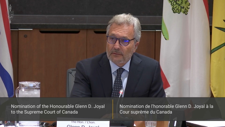À la une : Questions des parlementaires au candidat à la Cour suprême Glenn D. Joyal