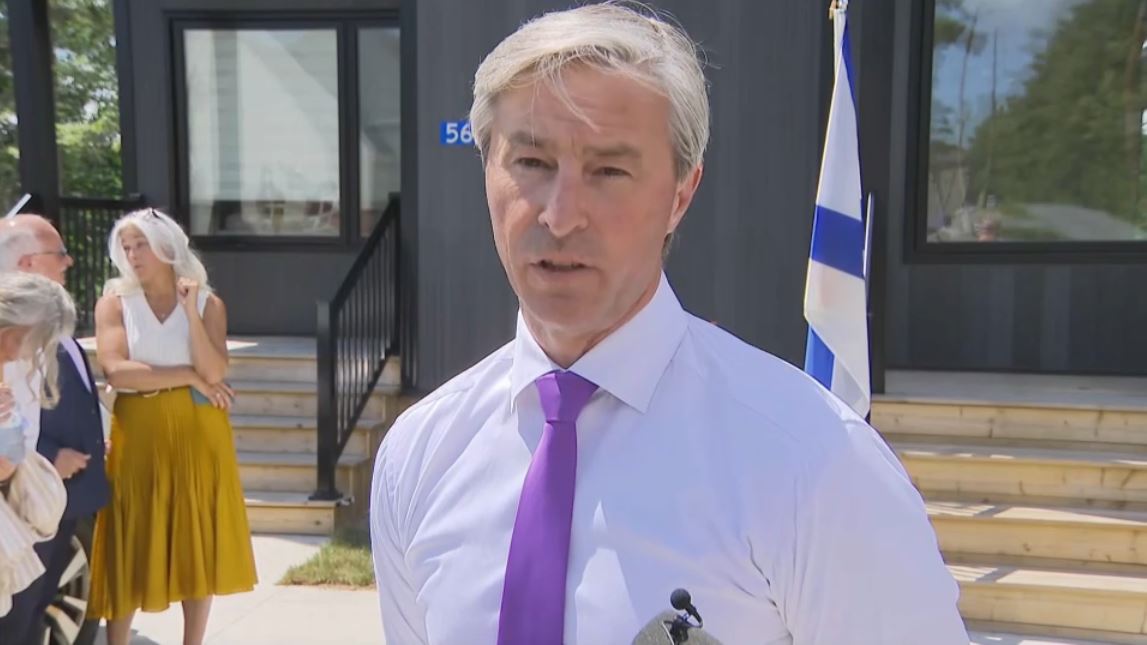 Headline Politics : N.S. Premier Tim Houston Speaks with Reporters in Bridgewater – July 28, 2026
