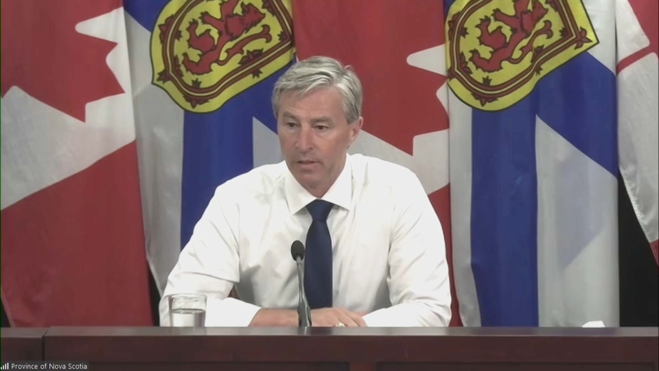 À la une : Propos du PM de la N.-É. Tim Houston après la réunion du Cabinet