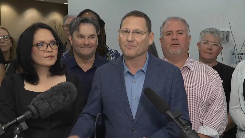 NDP Leader Avi Lewis Calls for Action on Affordability