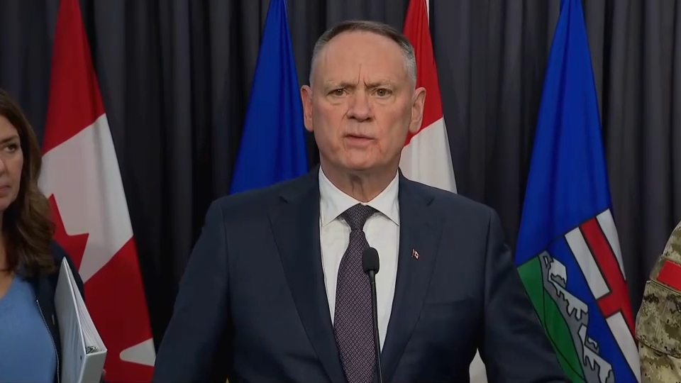 Headline Politics : Ministers and CAF Officials Provide Update on CFB Wainwright – October 18, 2026
